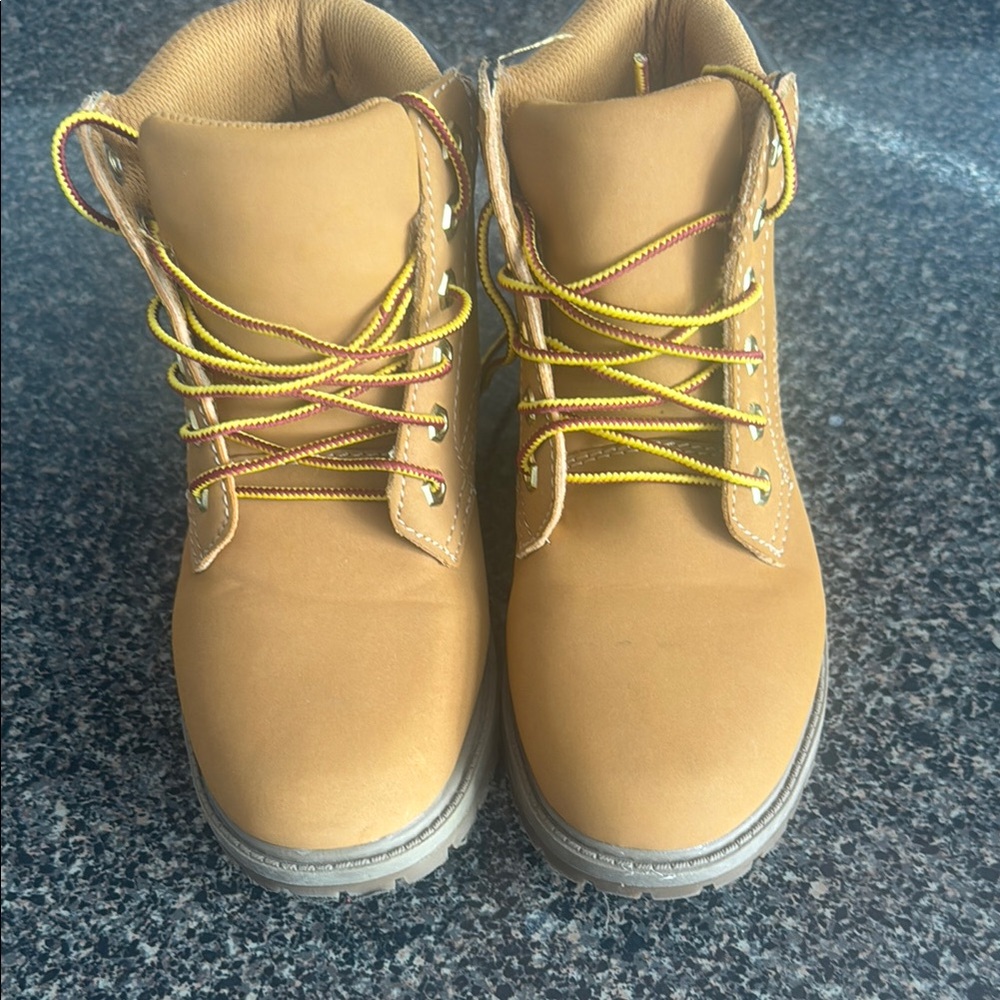 Eddie Bauer Tan Lace-Up Boots with Yellow Laces